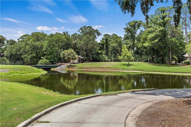 70 Shipyard Dr Apt 148, Hilton Head Island, SC 29928