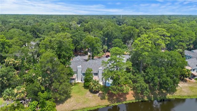 70 Shipyard Dr Apt 148, Hilton Head Island, SC 29928
