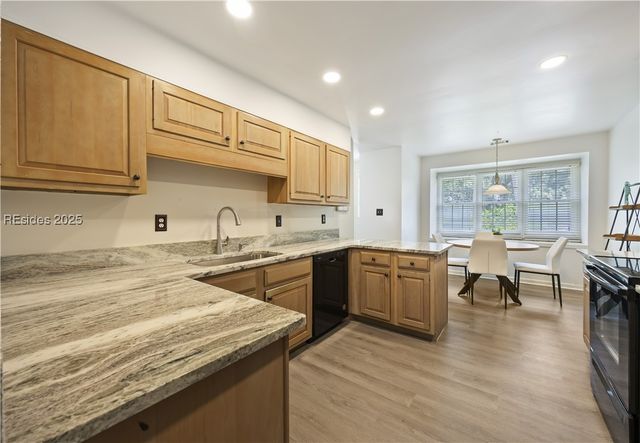 70 Shipyard Dr Apt 148, Hilton Head Island, SC 29928