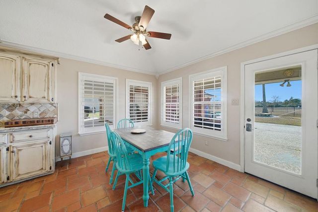 5250 Lauren Road, Alvin, TX 77511