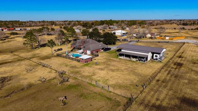 5250 Lauren Road, Alvin, TX 77511