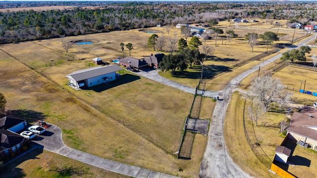 5250 Lauren Road, Alvin, TX 77511