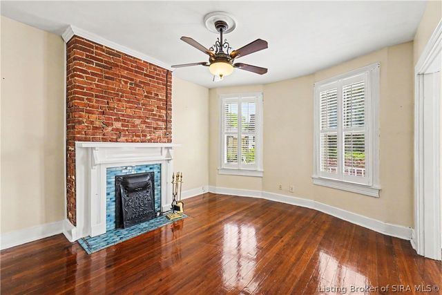 607 E Main Street, New Albany, IN 47150