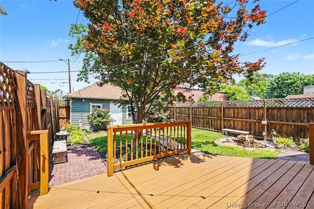 607 E Main Street, New Albany, IN 47150