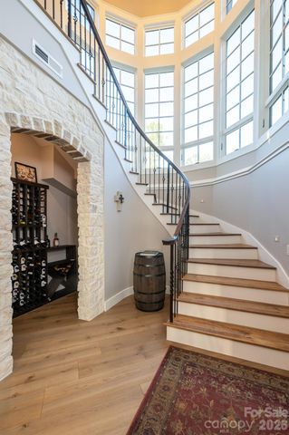 31 Bear Tree Court, Hendersonville, NC 28792
