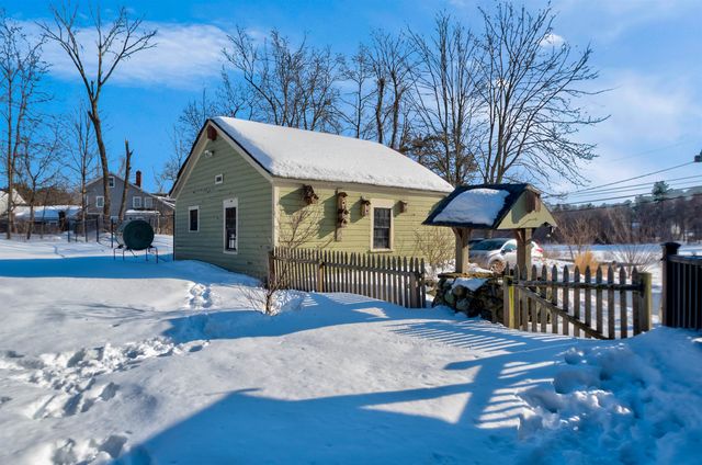 92 Main Street, Atkinson, NH 03811