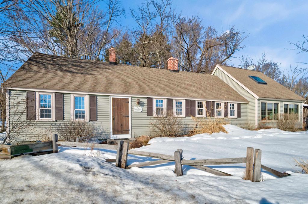 92 Main Street, Atkinson, NH 03811