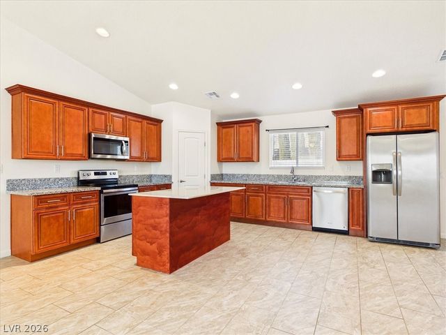 690 Lampshire Lane, Pahrump, NV 89060