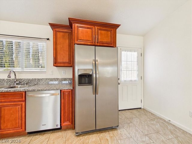 690 Lampshire Lane, Pahrump, NV 89060