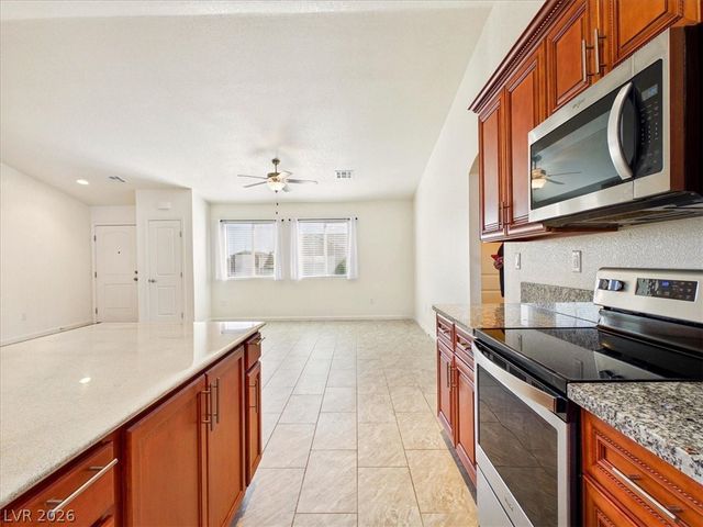 690 Lampshire Lane, Pahrump, NV 89060