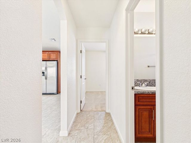 690 Lampshire Lane, Pahrump, NV 89060