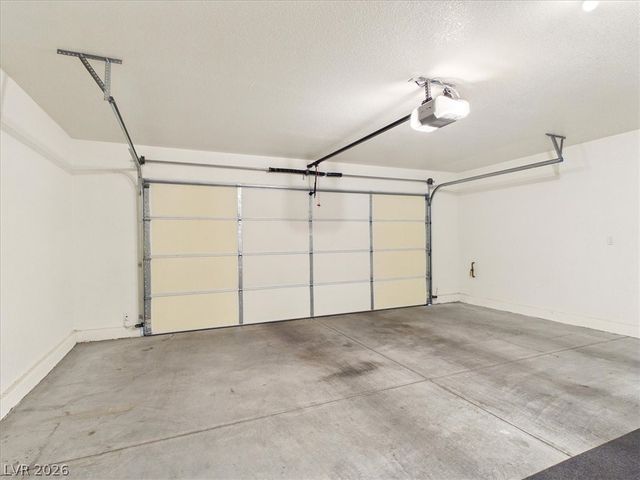 690 Lampshire Lane, Pahrump, NV 89060