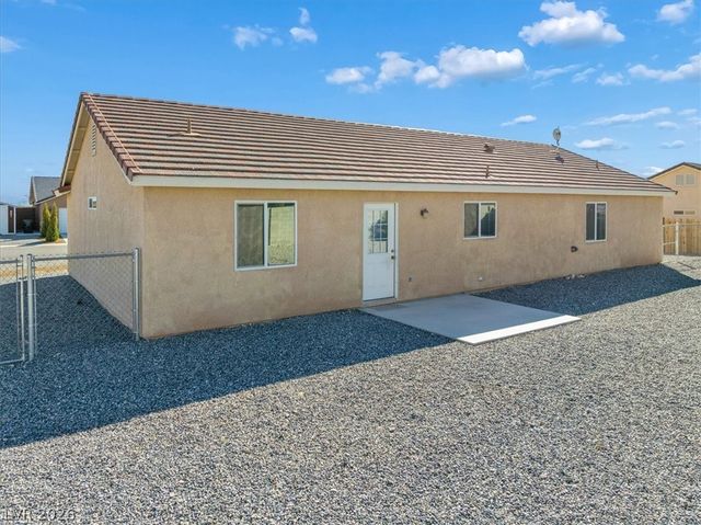 690 Lampshire Lane, Pahrump, NV 89060