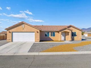 690 Lampshire Lane, Pahrump, NV 89060