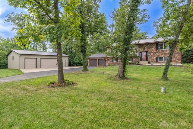 1472 Ludlow Road, Beavercreek Twp, OH 45385