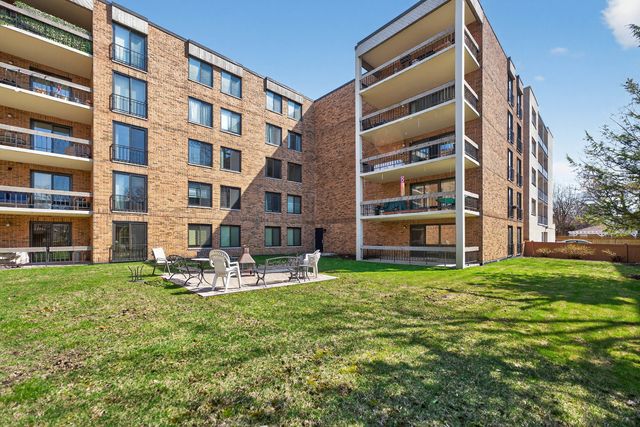 1020 N Harlem Avenue 1E, River Forest, IL 60305