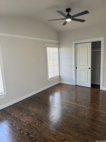 423 Wake Forrest, San Antonio, TX 78228