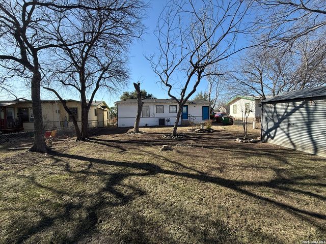 423 Wake Forrest, San Antonio, TX 78228