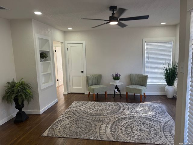 423 Wake Forrest, San Antonio, TX 78228