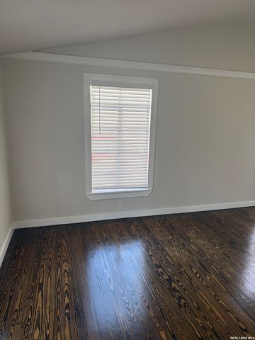 423 Wake Forrest, San Antonio, TX 78228