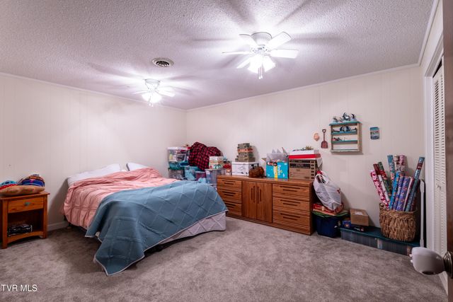 274 Hickam Orchard Road, Kingsport, TN 37660