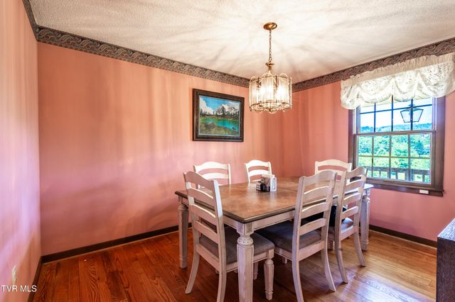 274 Hickam Orchard Road, Kingsport, TN 37660