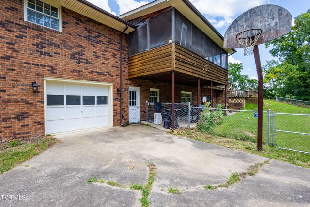 274 Hickam Orchard Road, Kingsport, TN 37660