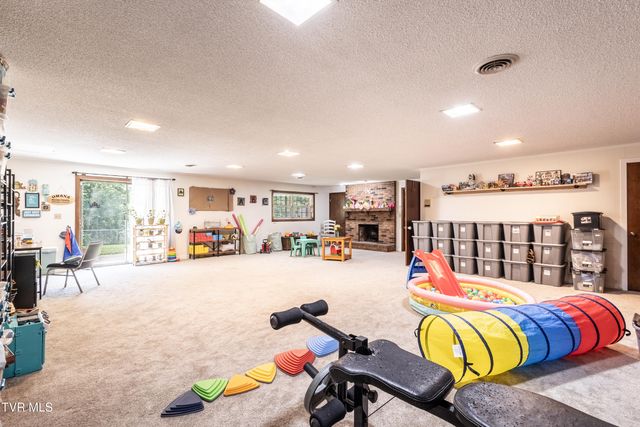 274 Hickam Orchard Road, Kingsport, TN 37660