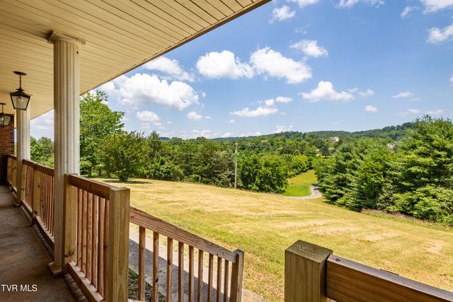 274 Hickam Orchard Road, Kingsport, TN 37660