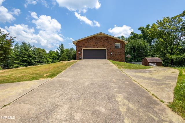 274 Hickam Orchard Road, Kingsport, TN 37660