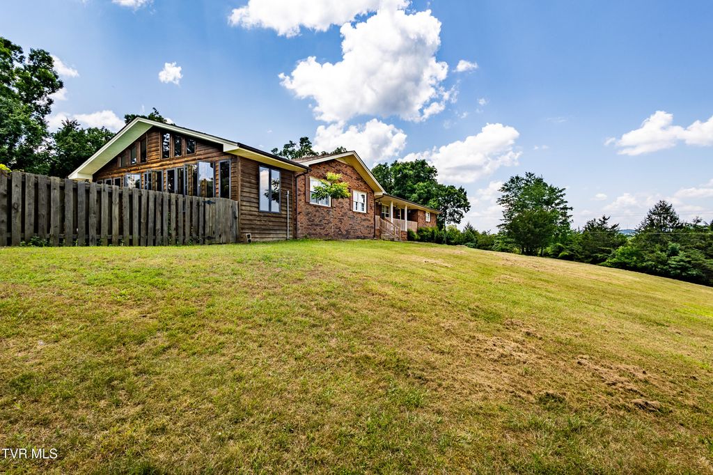 274 Hickam Orchard Road, Kingsport, TN 37660