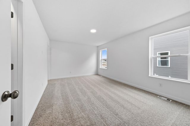 7477 Lotus Lane, Lino Lakes, MN 55038