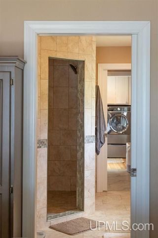 15677 17th Road, Garden, MI 49835