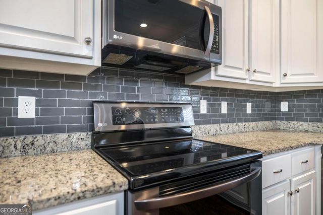 600 Live Oak Way, Dublin, GA 31021