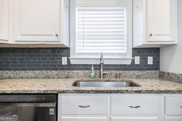 600 Live Oak Way, Dublin, GA 31021