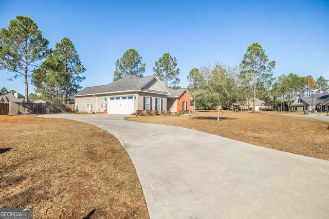 600 Live Oak Way, Dublin, GA 31021