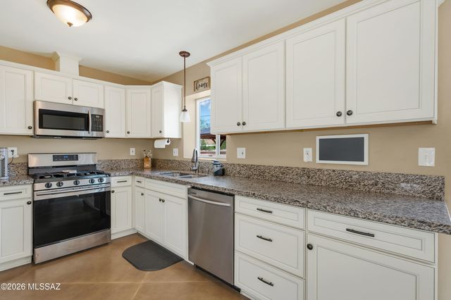 6409 E Barnan Street, Tucson, AZ 85710