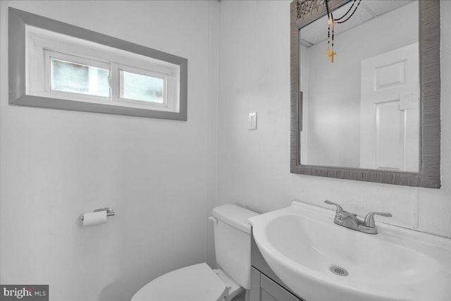 1333 N DELSEA DR, Woodbury, NJ 08096
