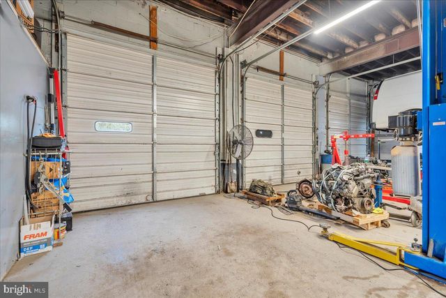 1333 N DELSEA DR, Woodbury, NJ 08096