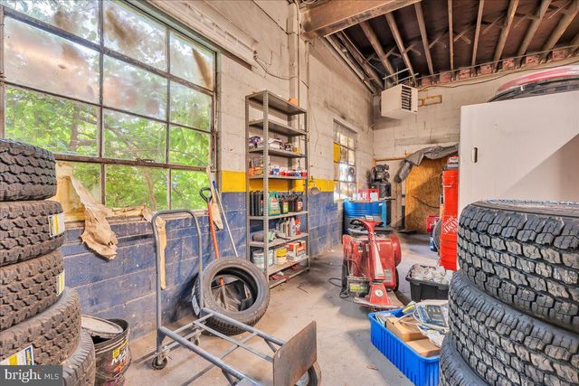 1333 N DELSEA DR, Woodbury, NJ 08096