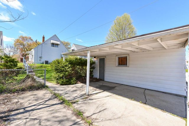3716 19th STREET, Milwaukee, WI 53221