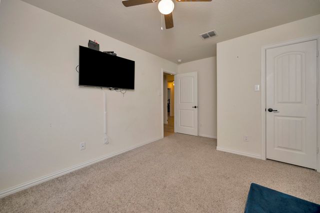 8457 Sweet Flag Lane, Fort Worth, TX 76123