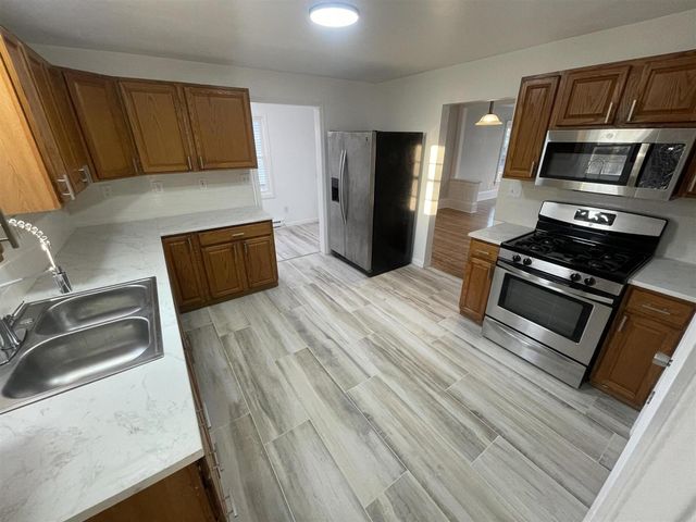 111 N Forbes Street, Jackson, MI 49202