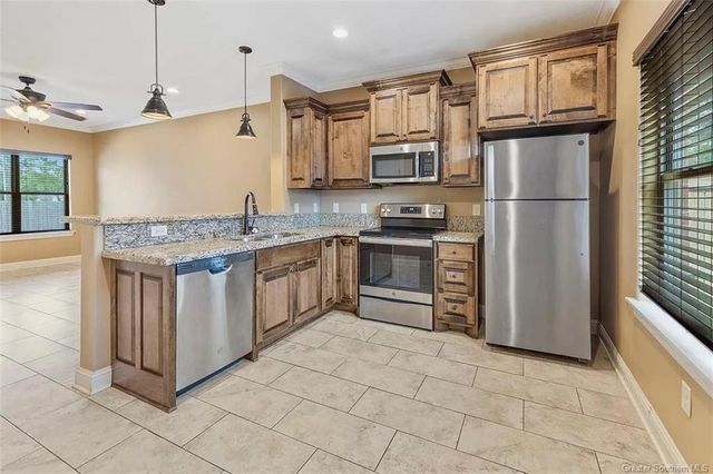 2703 Enterprise Boulevard A,B,C,D,E,F,G, Lake Charles, LA 70601