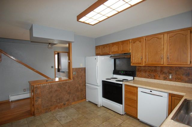 22140 Main Street, Hillsboro, WI 54634