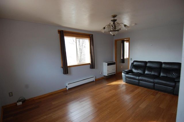 22140 Main Street, Hillsboro, WI 54634