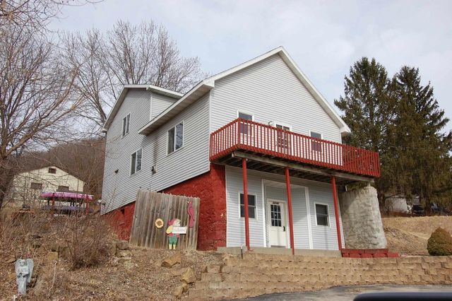 22140 Main Street, Hillsboro, WI 54634