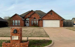 3112 NE Plymouth Rock Ave, Lawton, OK 73507