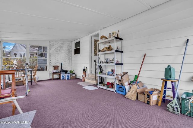 25 Gardenia Way, Toms River, NJ 08755