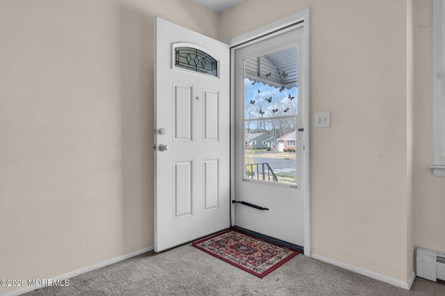 25 Gardenia Way, Toms River, NJ 08755